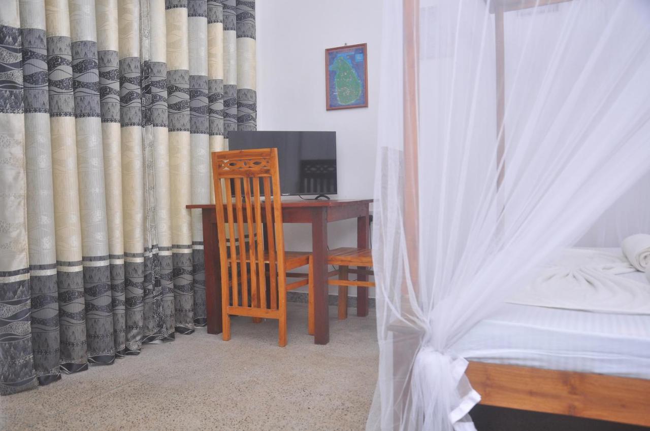 Villa Paradise Midigama East Ngoại thất bức ảnh