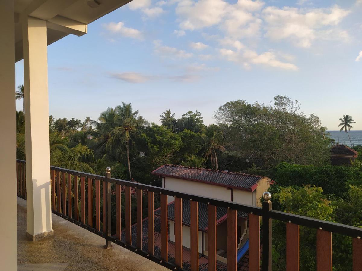 Cozy Crest Apartment Ahangama Ngoại thất bức ảnh