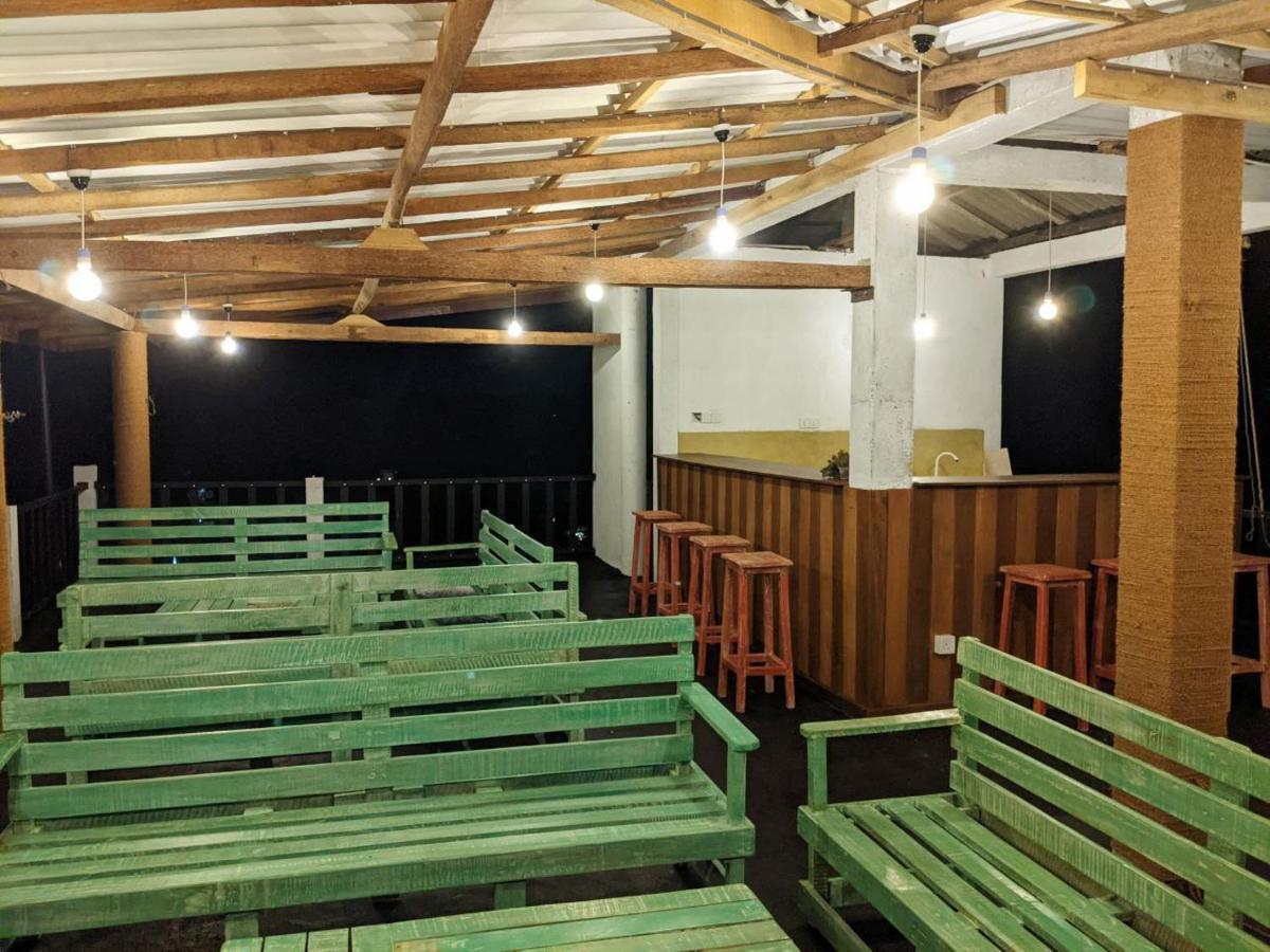 Cozy Crest Apartment Ahangama Ngoại thất bức ảnh