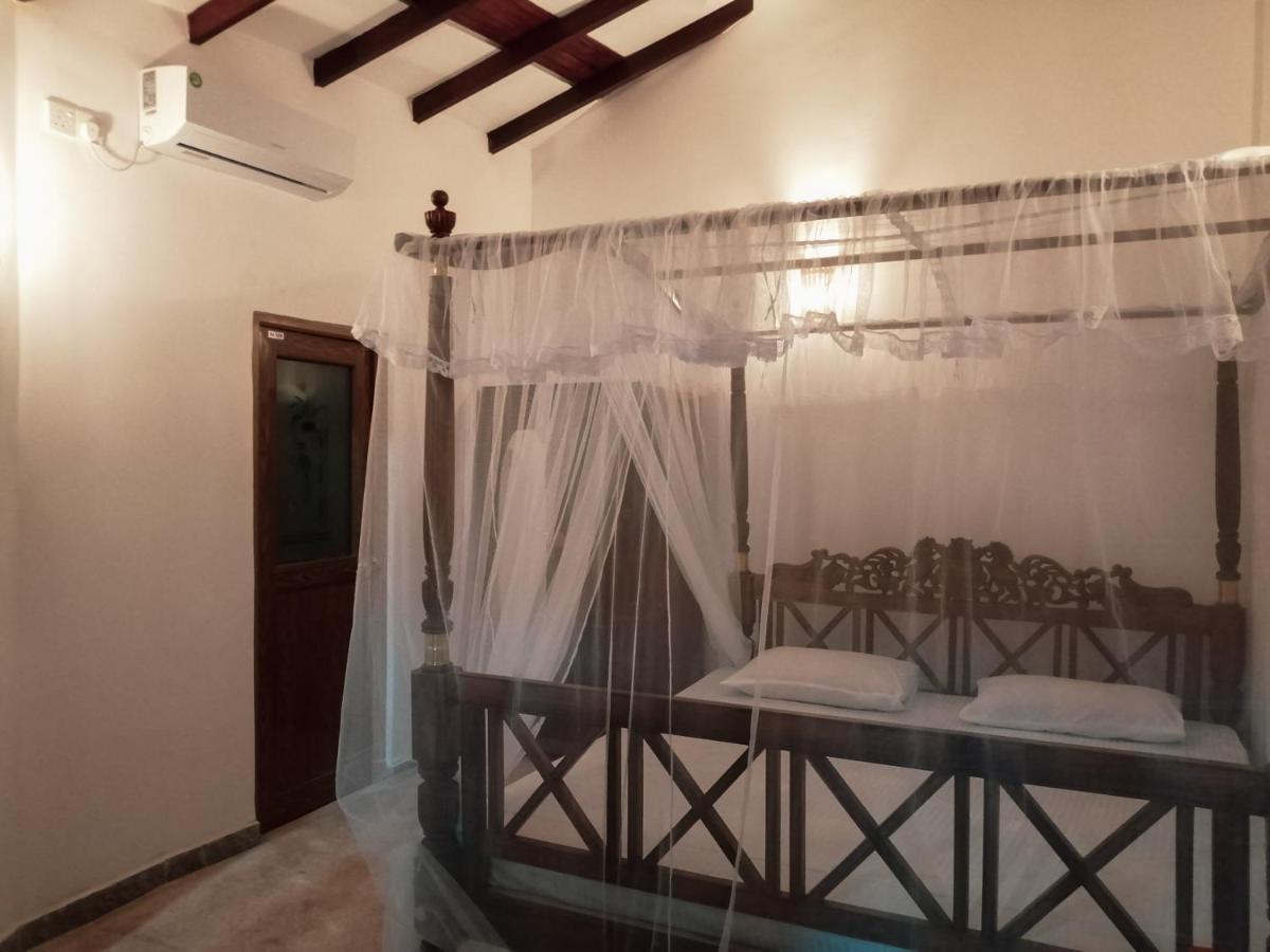 Villa Paradise Midigama East Ngoại thất bức ảnh