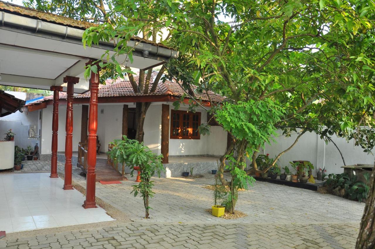 Villa Paradise Midigama East Ngoại thất bức ảnh